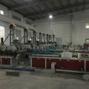 江蘇客戶PVC快裝墻板